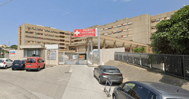 mangia tonno e finisce in ospedale