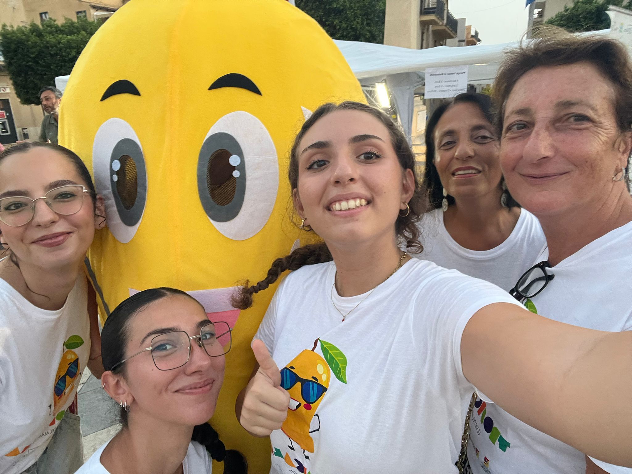 https://livesicilia.it/wp-content/uploads/2026/08/Tropicalia.jpg