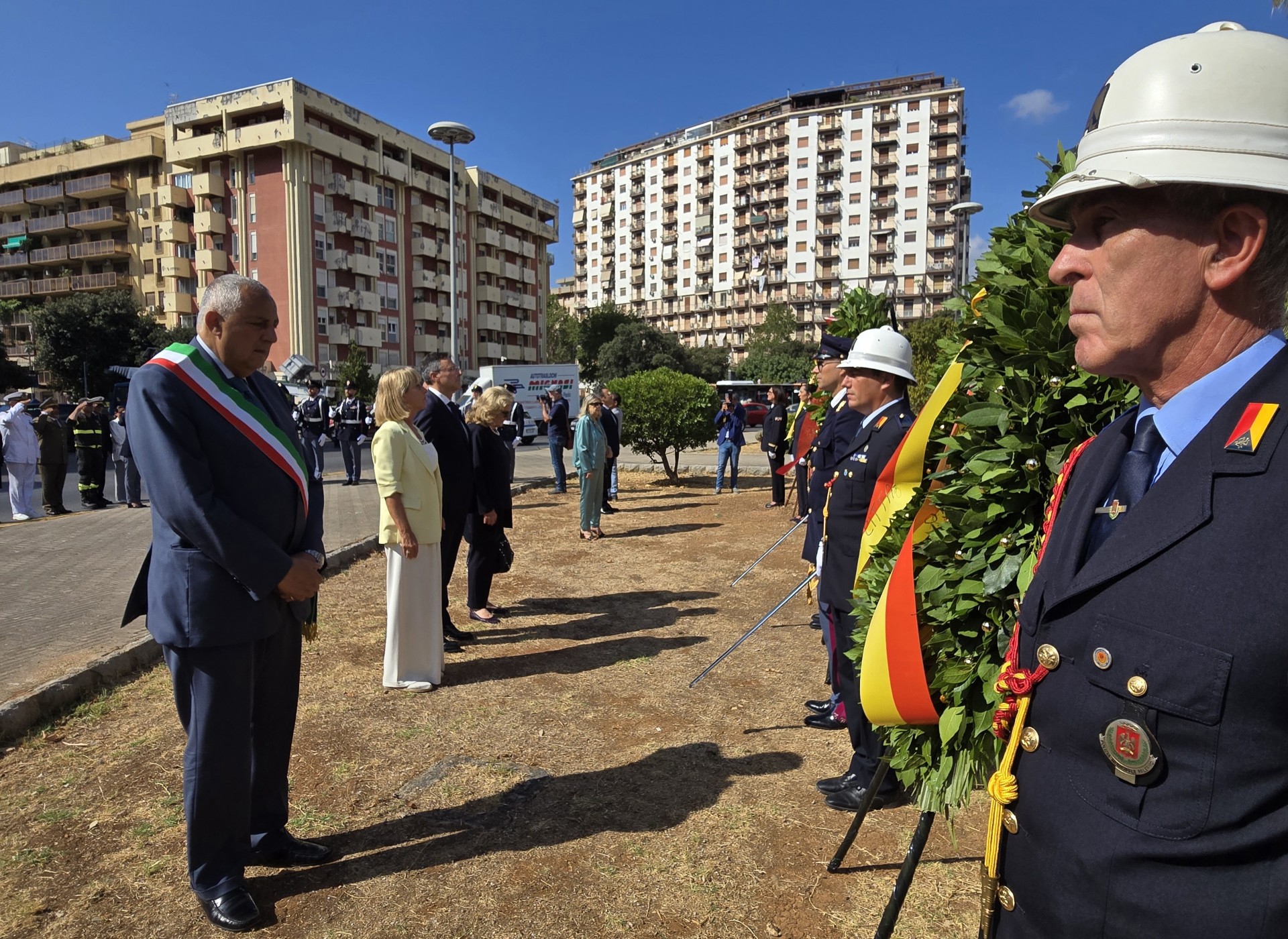 https://livesicilia.it/wp-content/uploads/2026/08/commemorazione-costa-e-cassara.jpg