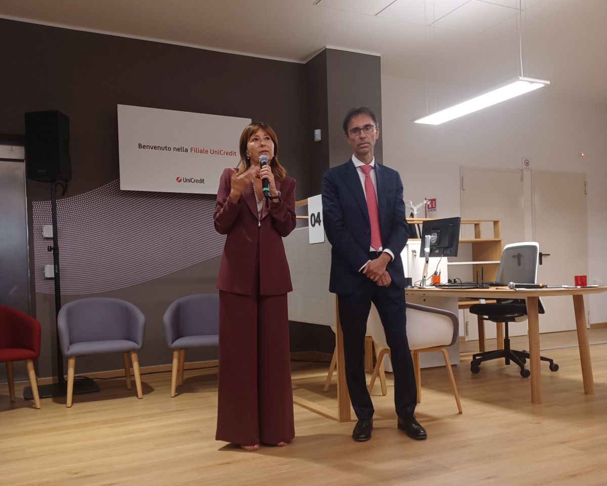 UniCredit rafforza la sua presenza a Sassari con la filiale in Piazza d'Italia
