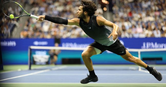 Alcaraz si arrende a Shelton nei quarti dello Us Open, avanti Tiafoe