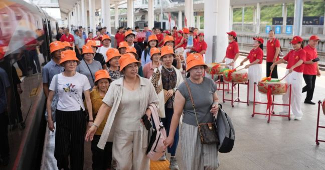 Cina, +1,5% negli investimenti per treni e binari tra gennaio e agosto