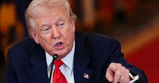 Trump annuncia l’accordo sulla Groenlandia “Controlleremo la sua sicurezza”