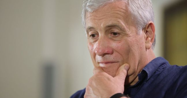 Yemen, Tajani “Non siamo in guerra con Houthi, ma il Mar Rosso è strategico”