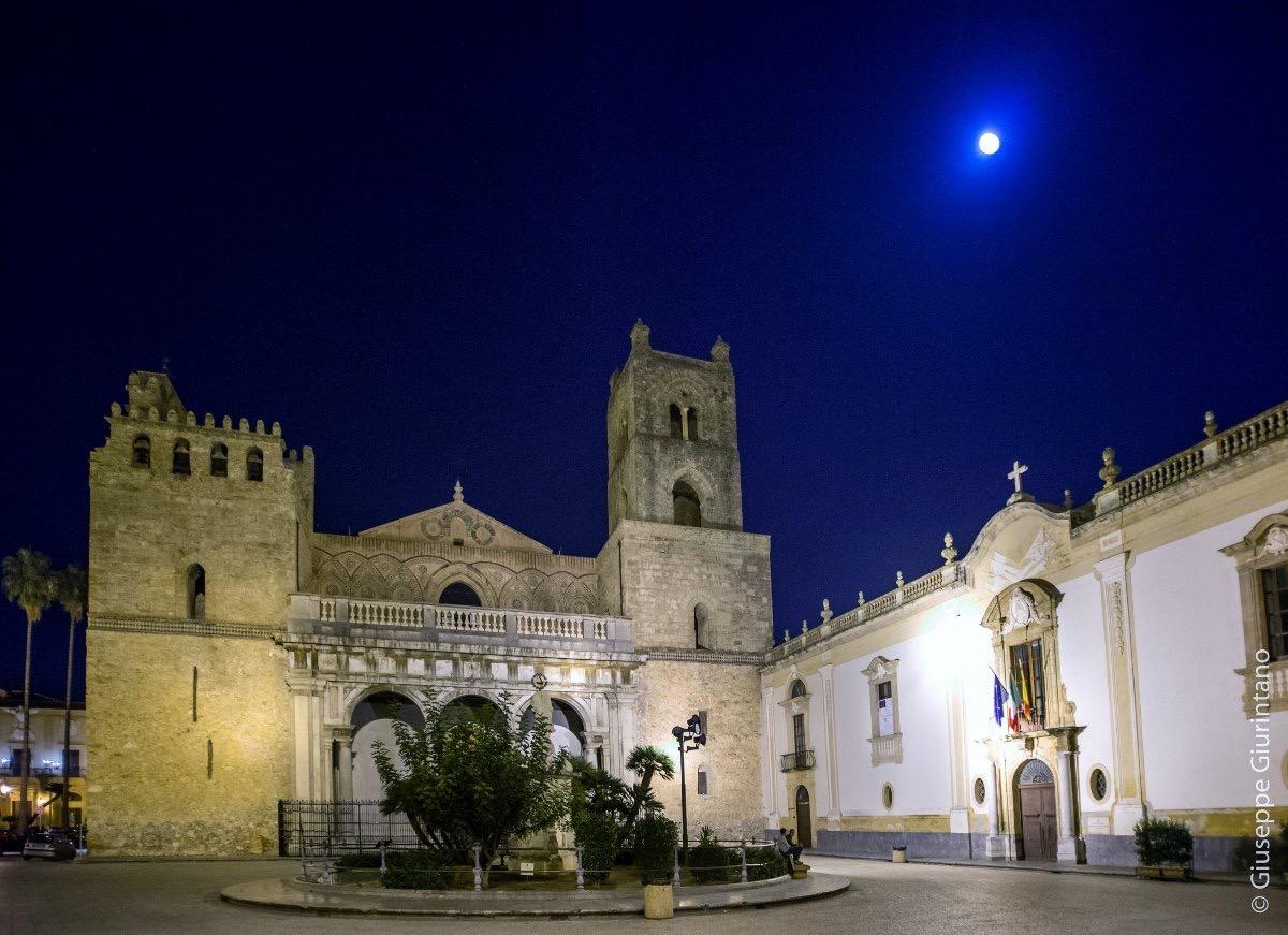 https://livesicilia.it/wp-content/uploads/2026/09/duomo-monreale.jpg