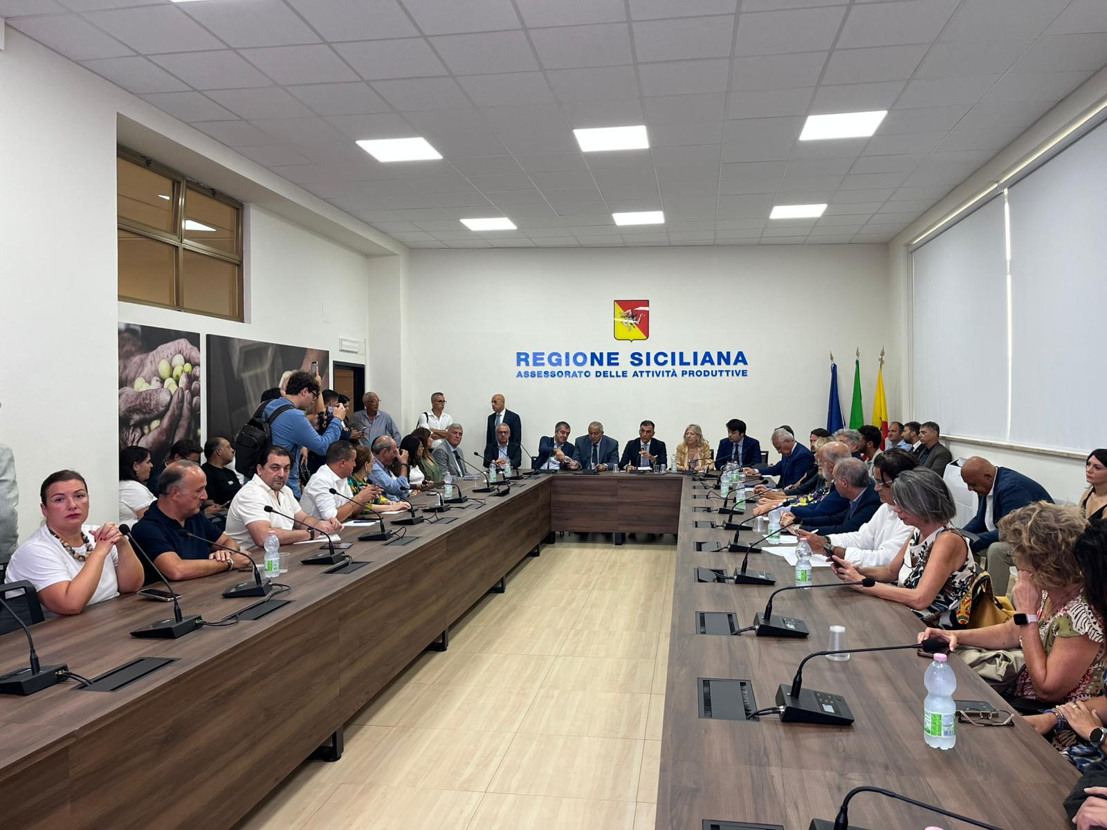 https://livesicilia.it/wp-content/uploads/2026/09/verticie-conca-doro-2.jpg