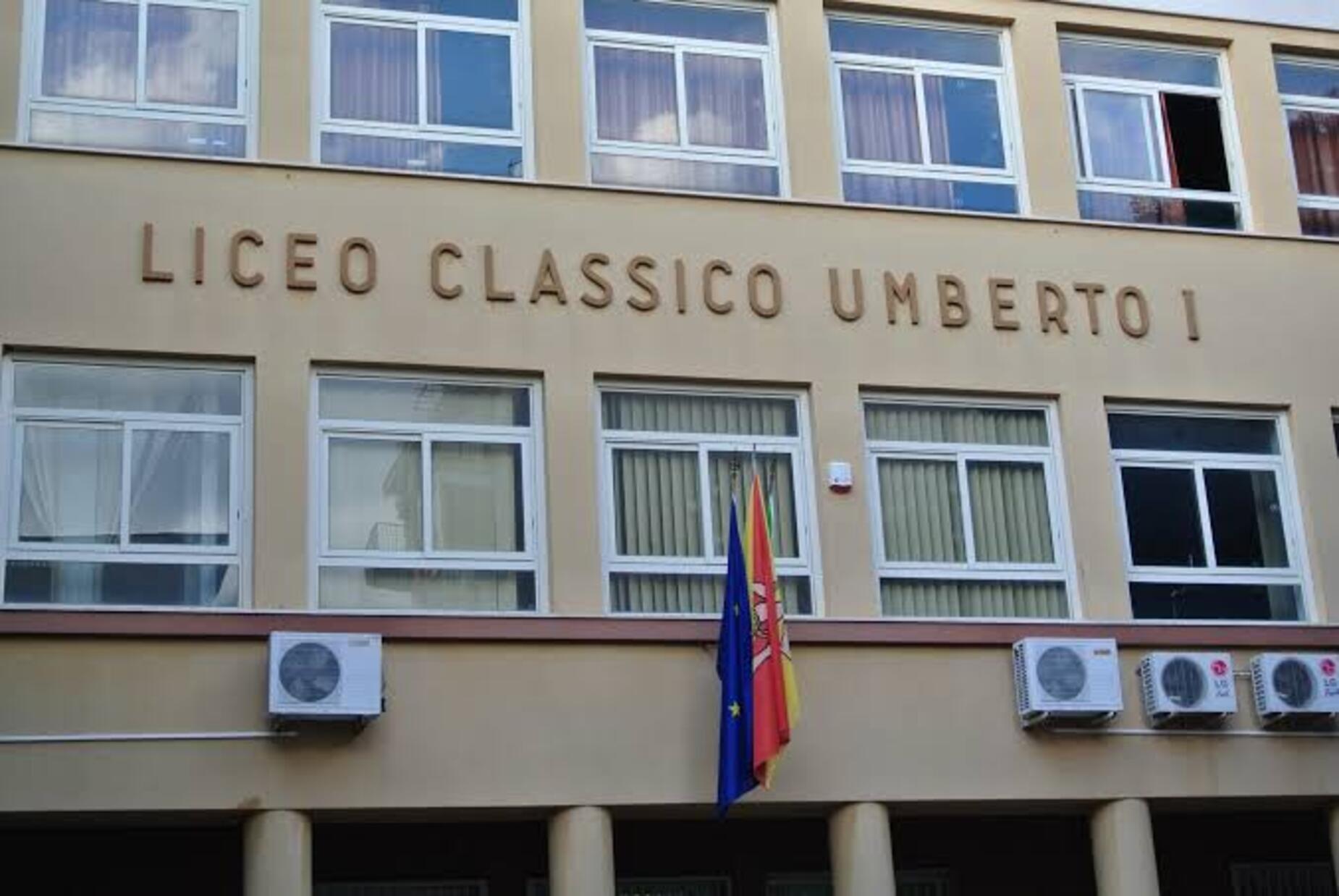 https://livesicilia.it/wp-content/uploads/2026/10/Liceo-Umberto-I.jpeg